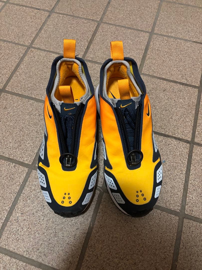 AIRMAXSNDRサンダーマックス28キャニオンゴールド