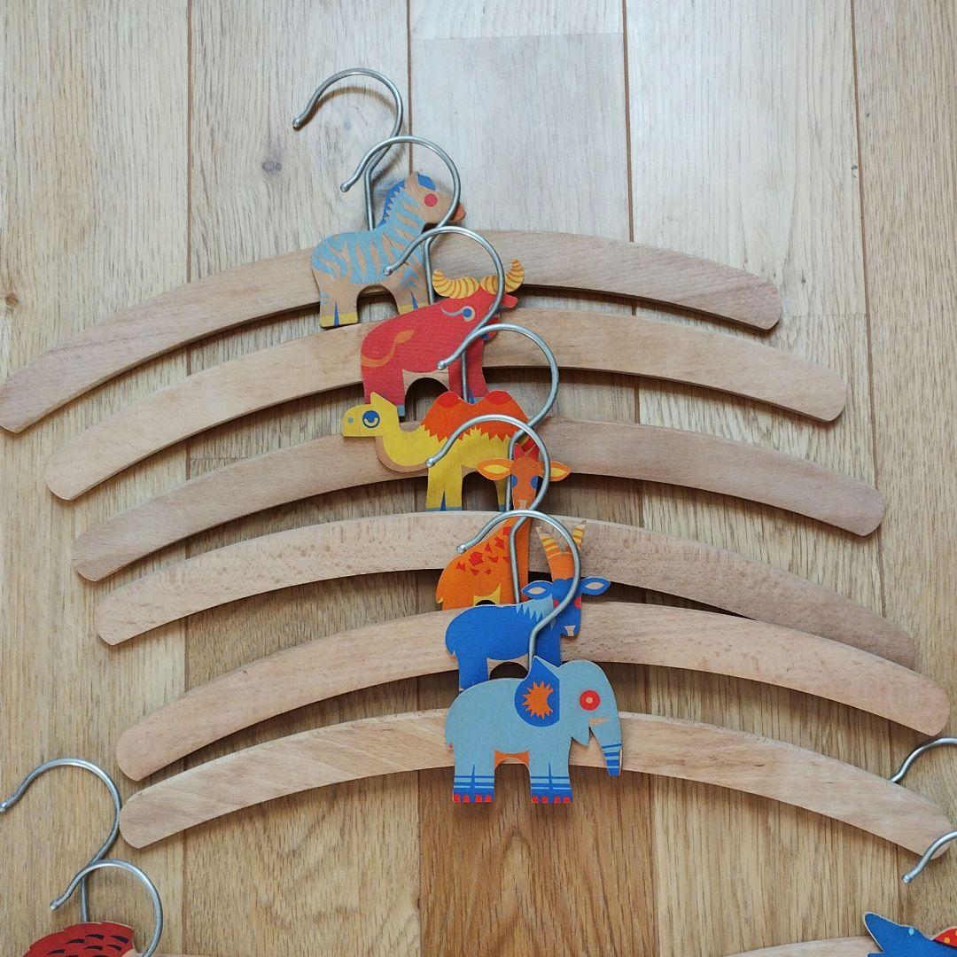 ドイツ ヘラー社 木製ハンガー18本セット ZOO 小さな仲間たち 海