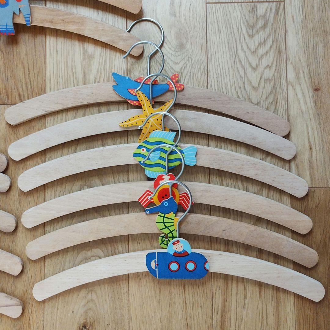 ドイツ ヘラー社 木製ハンガー18本セット ZOO 小さな仲間たち 海