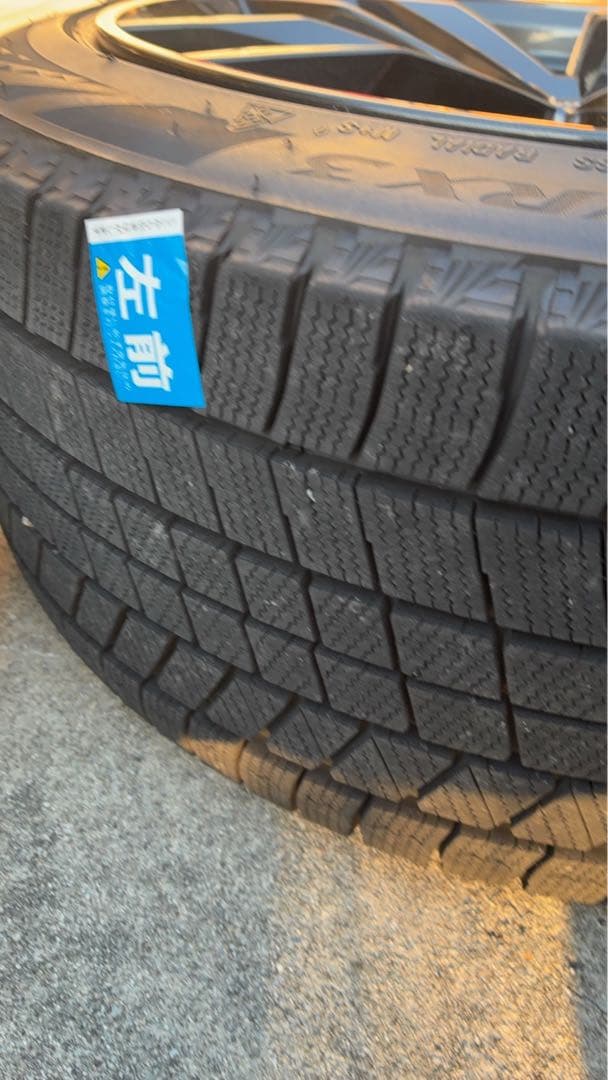 BRIDGESTONE BLIZZAK スタッドレス VRX3