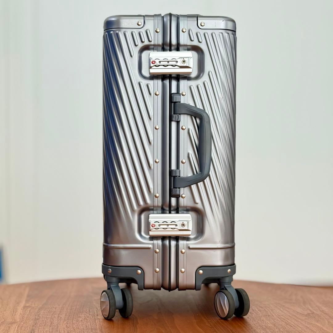 エース アルゴナム2-F スーツケース アルミニウム素材 32リットル