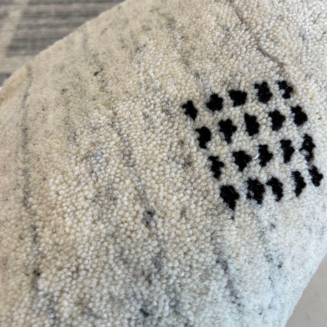 新品☆インドギャべ シンプルデザイン ロリバフ 手織絨毯 140×200cm