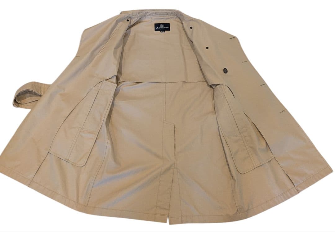 アクアスキュータムLONDON トレンチコート