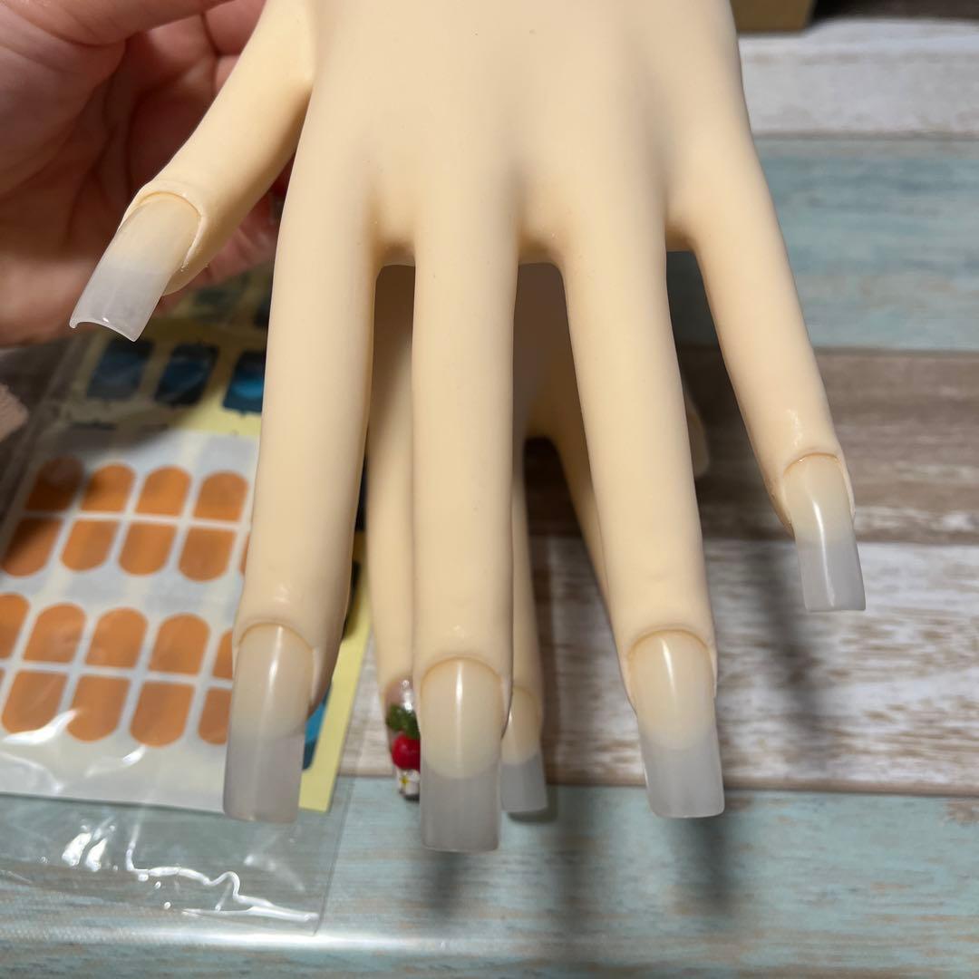 ネイリスト技能検定認定モデルハンド