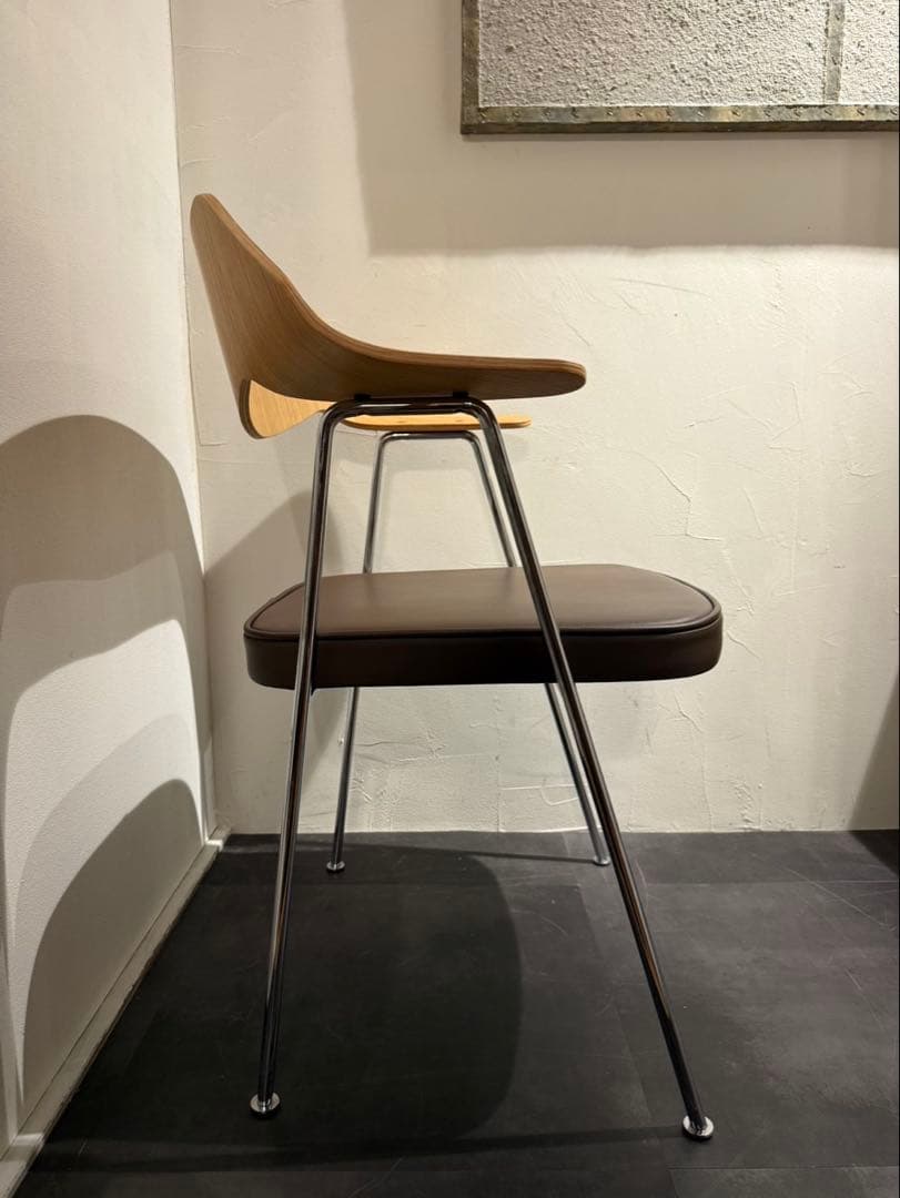 美品 ロビンデイ Case Furniture 675チェア 本革
