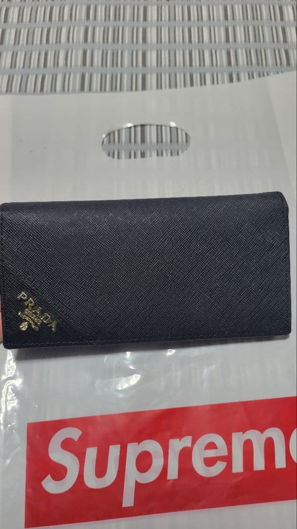 ス*カ様 PRADA サフィアーノ 長財布 ブラック