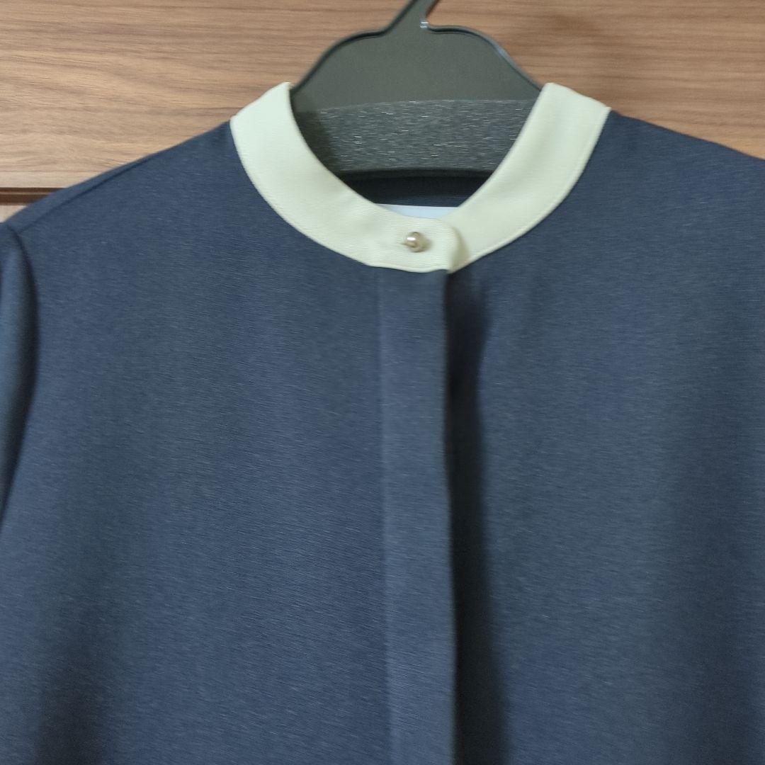 ネイビー 　 カフス付きワンピース