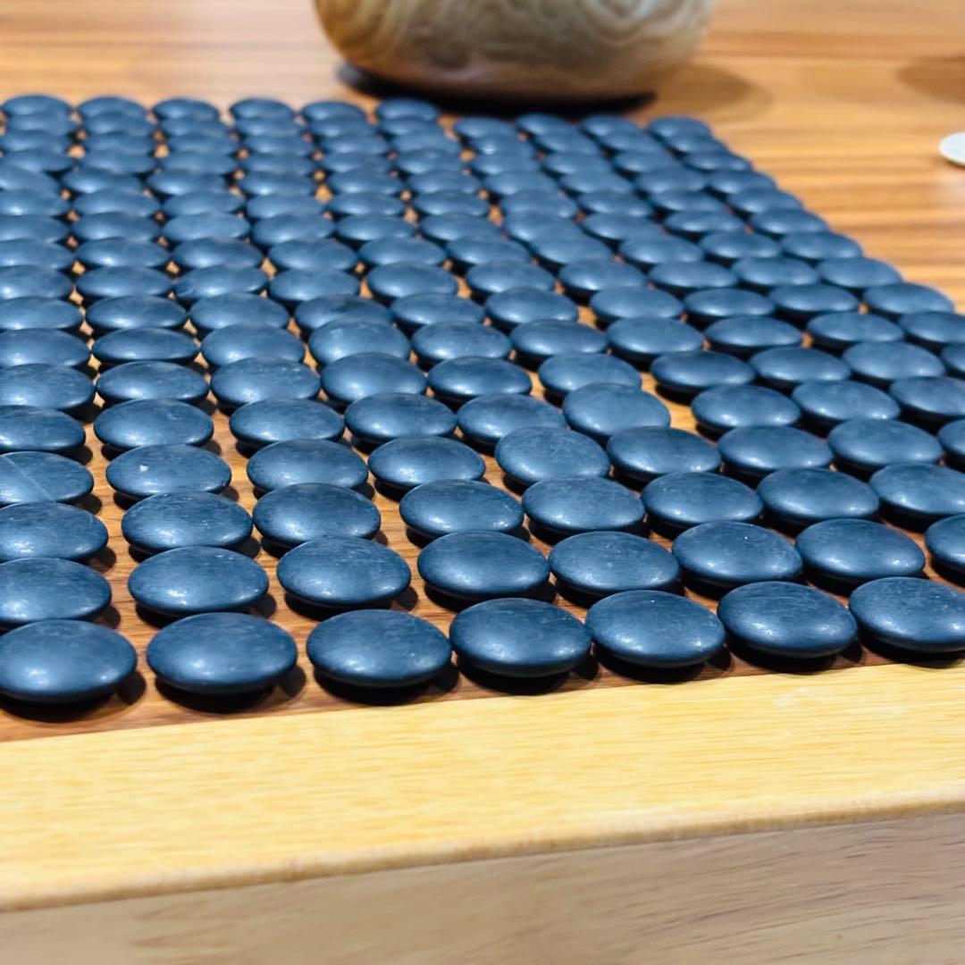 囲碁　碁石　雪印　蛤碁石　那智黒　ケース付き　洗浄済み　ハマグリ180