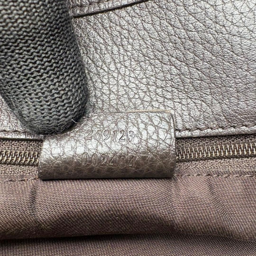 011 極美品 GUCCI ハンドバッグ トートバッグ 肩掛け GG柄 n3