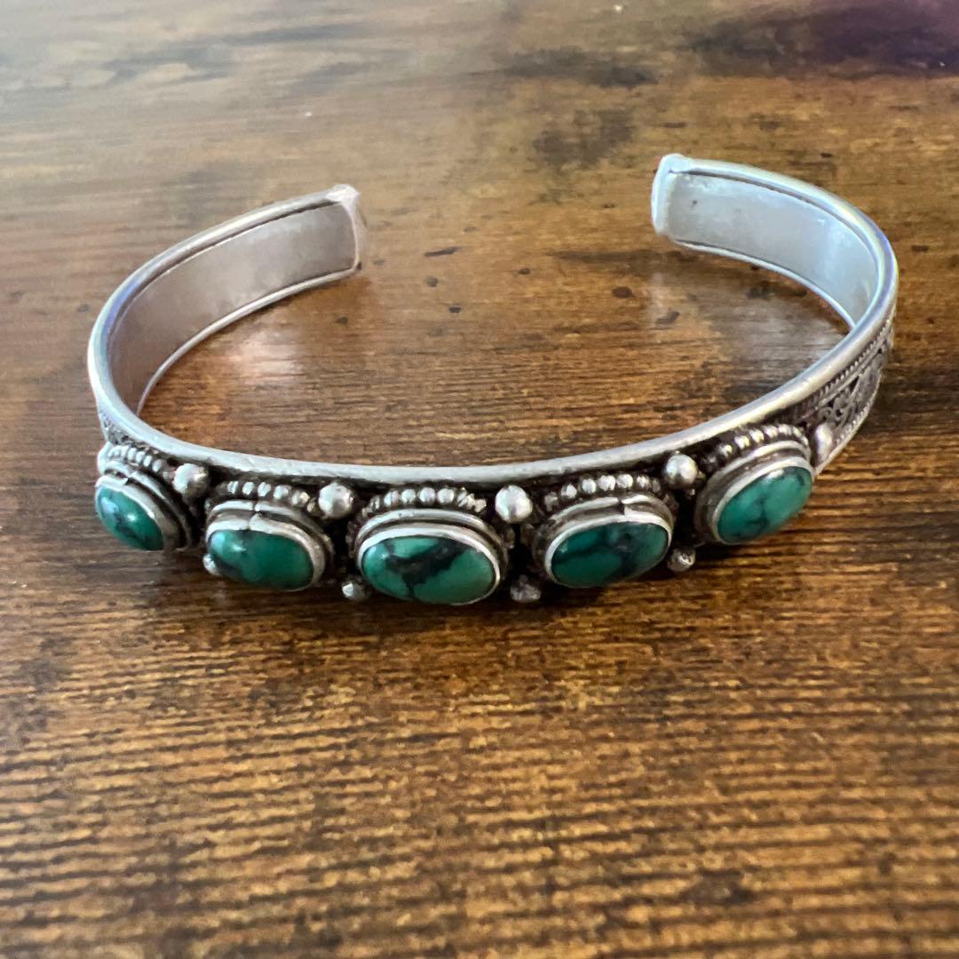 ターコイズストーン シルバー バングル