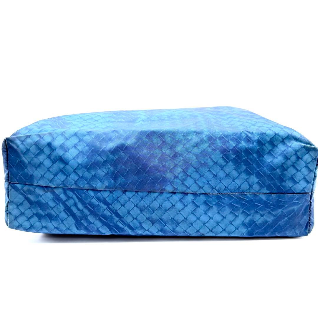 BOTTEGA VENETA　イントレチャート　トートバッグ　トロンプルイユ