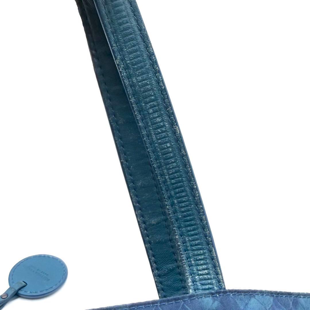 BOTTEGA VENETA　イントレチャート　トートバッグ　トロンプルイユ