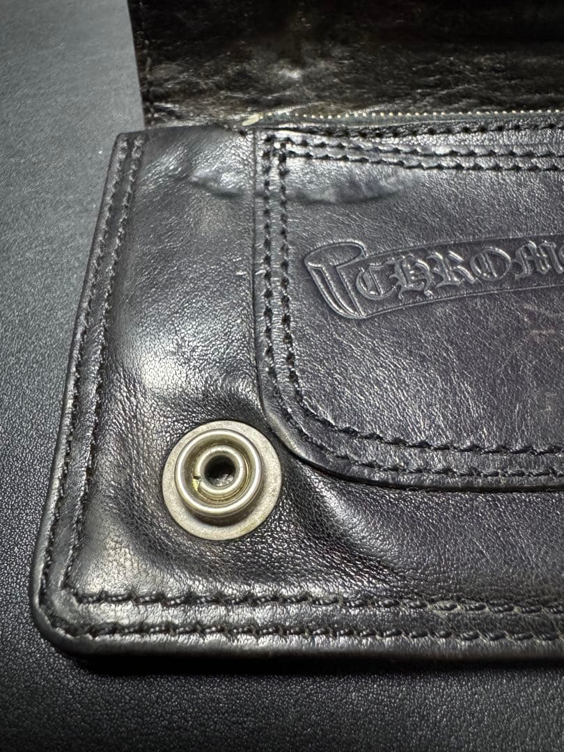 クロムハーツ 1zip フローラル ボタン トラッカー ウォレット