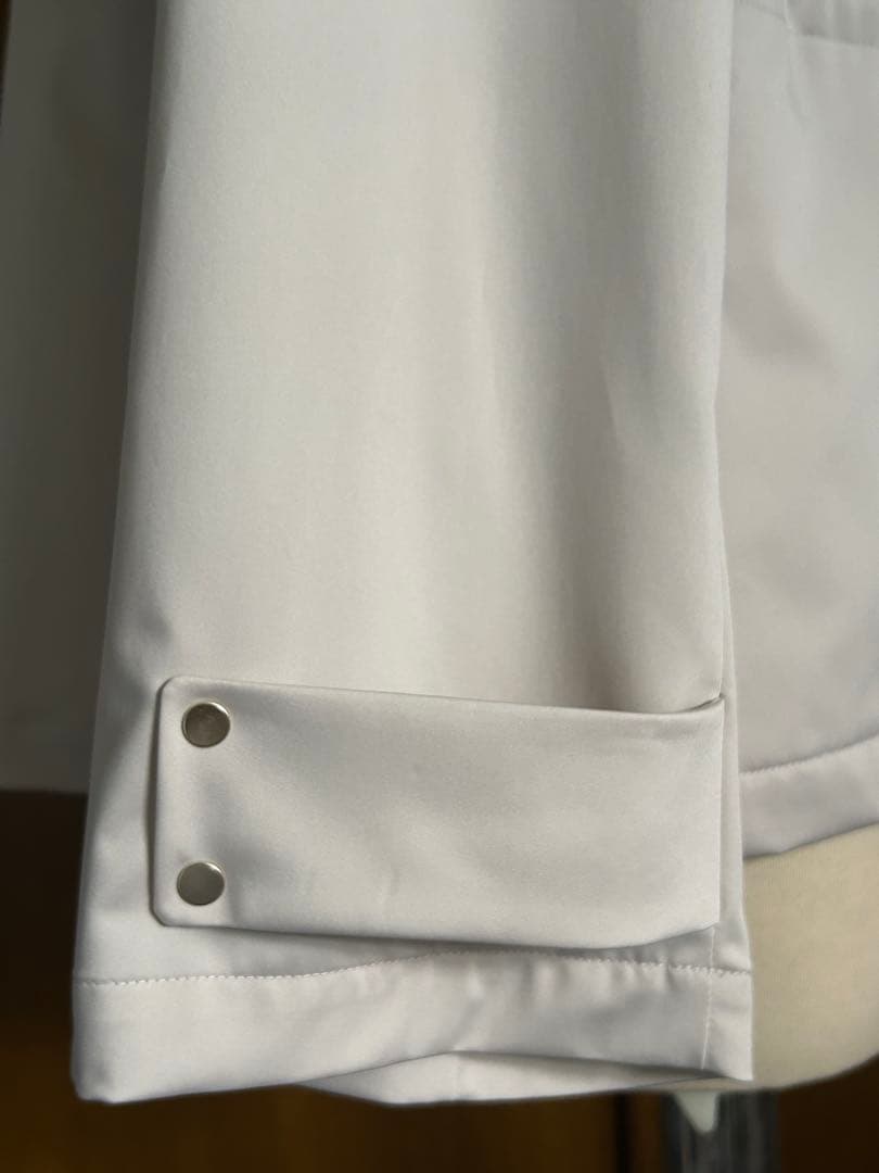 新品　タグ付　アマカ　リモンタサテンショートコート　スプリングコート　Mサイズ