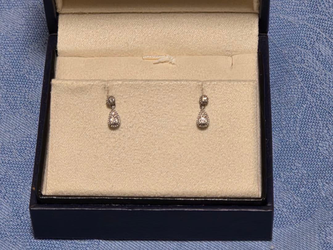 ◆ヴァンドーム青山◆ピアス◆ダイヤ◆箱付き◆