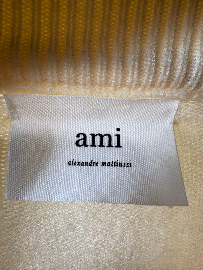 AMI PARIS アミパリス ハートロゴニットカーディガン