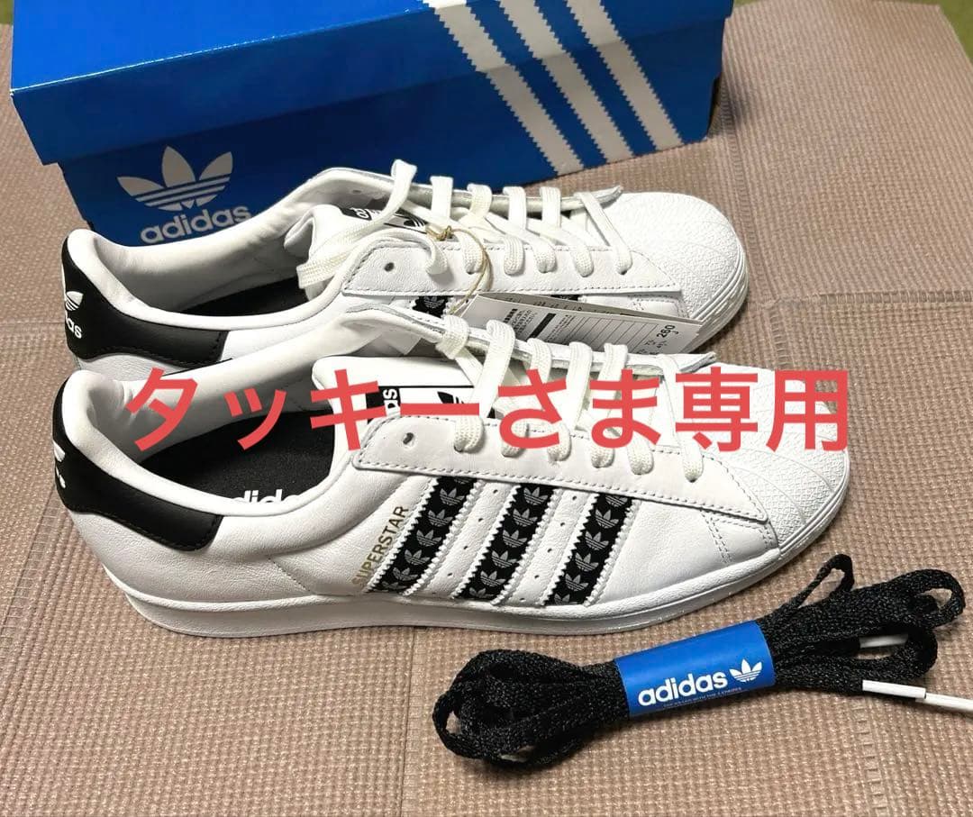 タッキー⭐︎adidas