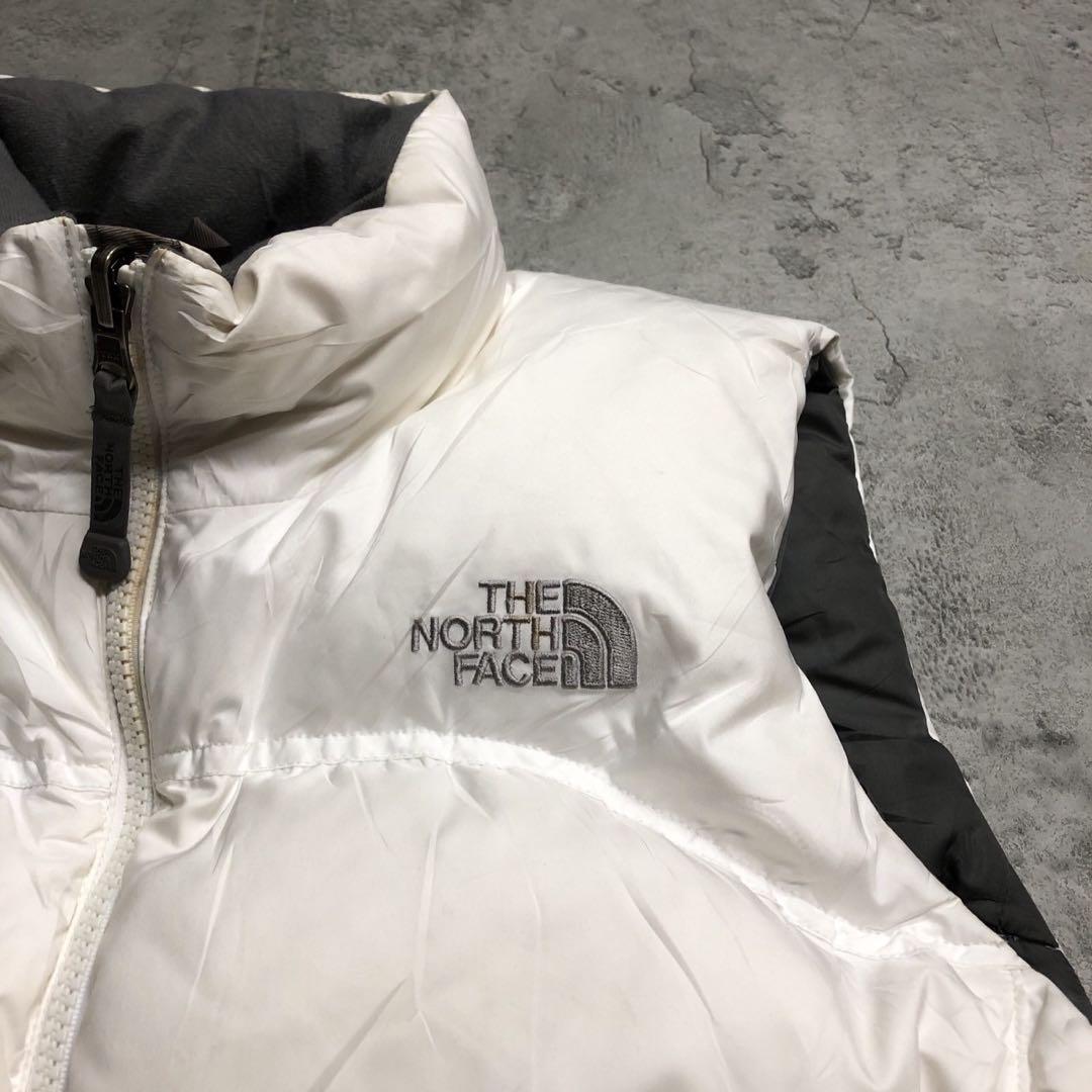 人気カラー　ザノースフェイス　700フィル　ヌプシ　ダウンベスト　レディースM