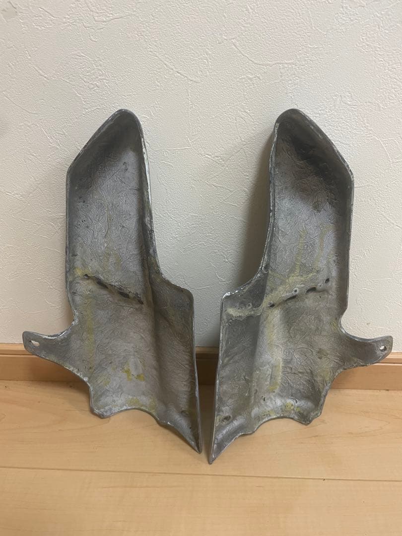 希少？　xjr400 4HM サイドカバー　最終値下げ