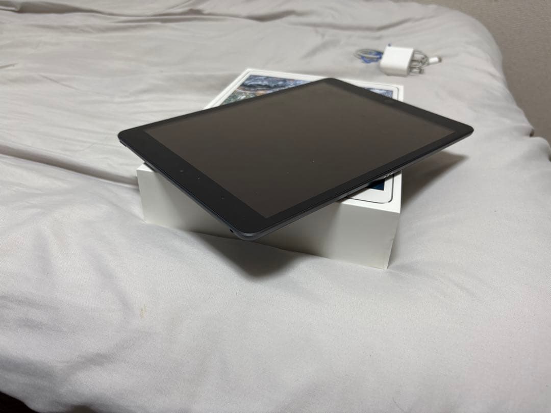 Apple ipad 第8世代 32GB バテッリー容量90%