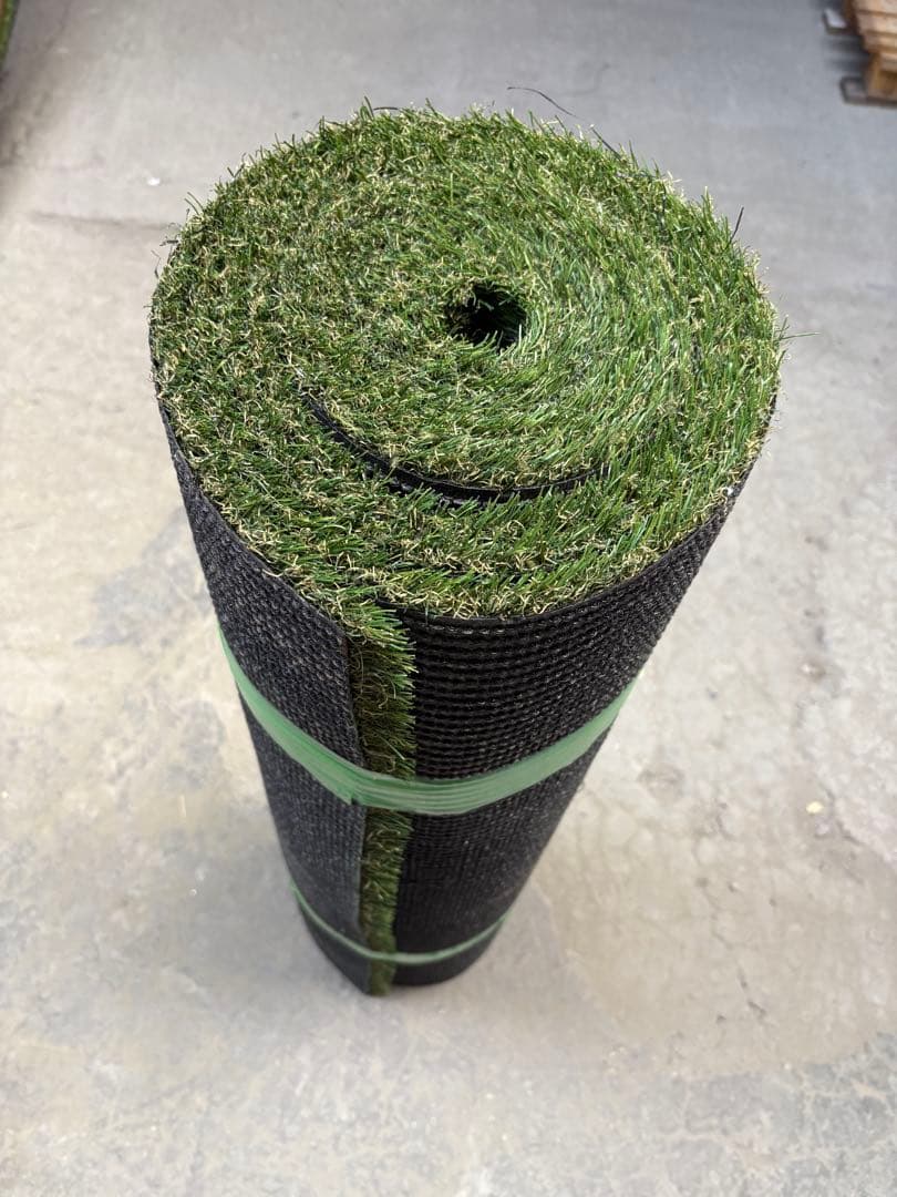 高級人工芝　メモリーターフ芝丈28mm 1m✖️5.4m