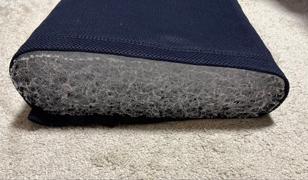 ブレインスリープピロー　スタンダードサイズ　ネイビーカバー付き