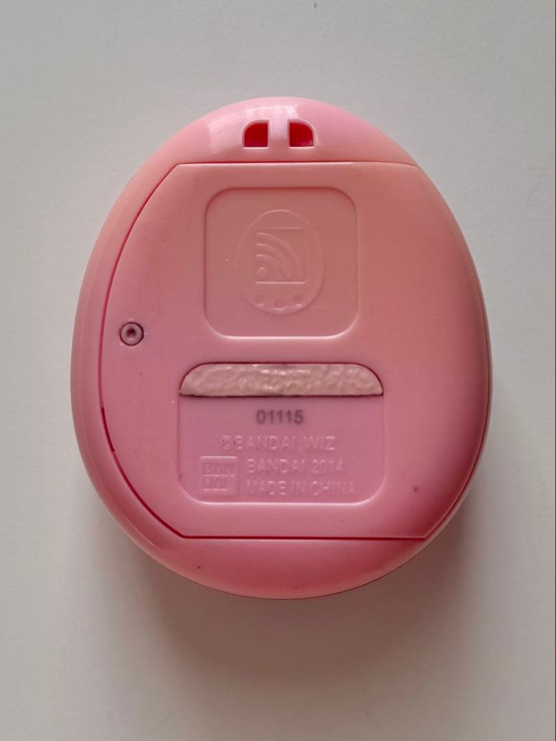 たまごっち 4u+ ベビーピンク