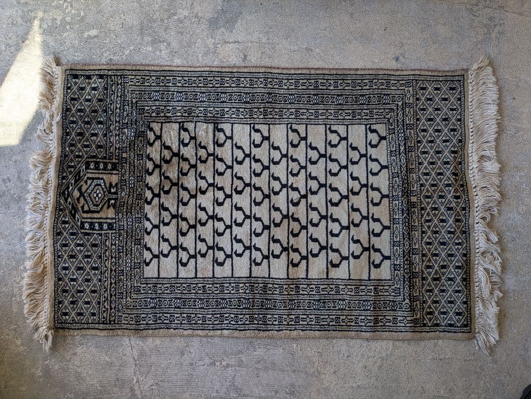 ヴィンテージラグ 絨毯 幾何学模様 ウールラグ