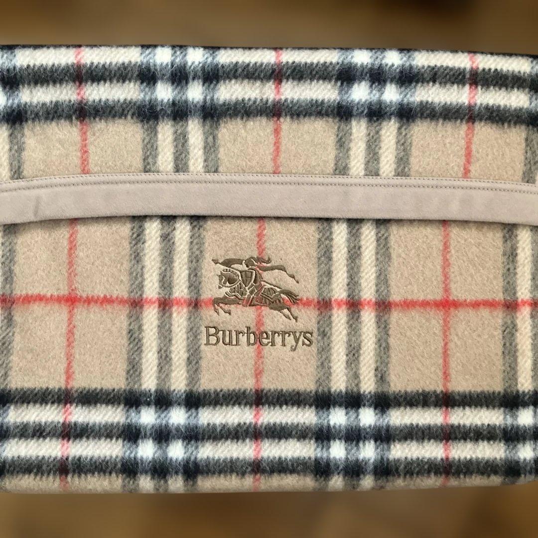 新品未使用　Burberryノバチェックウール毛布　日本製