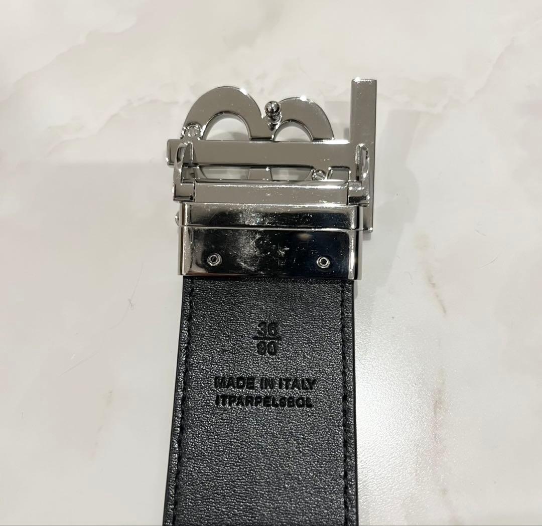 極美品 バーバリー リバーシブルベルト TB金具 ノバチェック ユニセックス