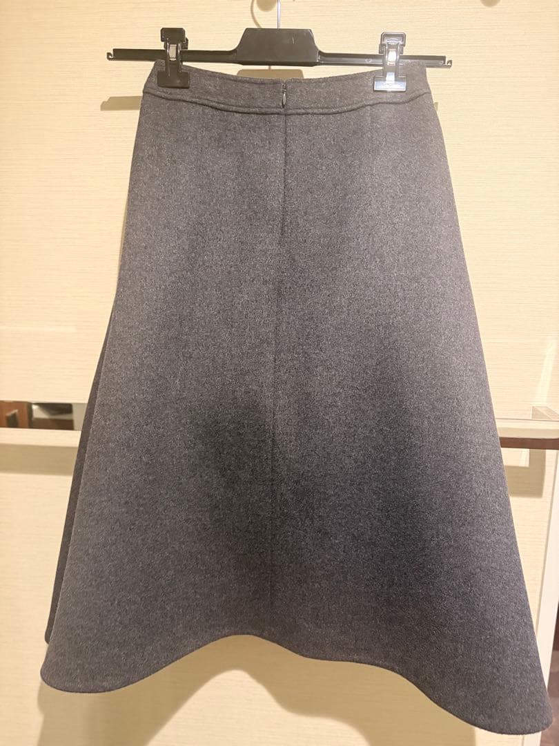 ボーダーズアットバルコニー　フレアスカート グレー 36 新品未使用
