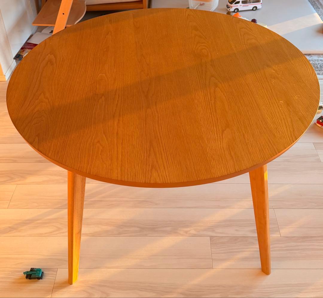 (美品)円形木製ダイニングテーブル