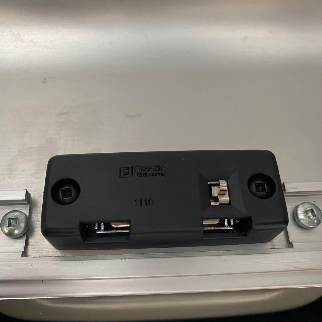 ゼロハリーバートン　アタッシュケース　カメラケース　エリート　シルバー　アルミ