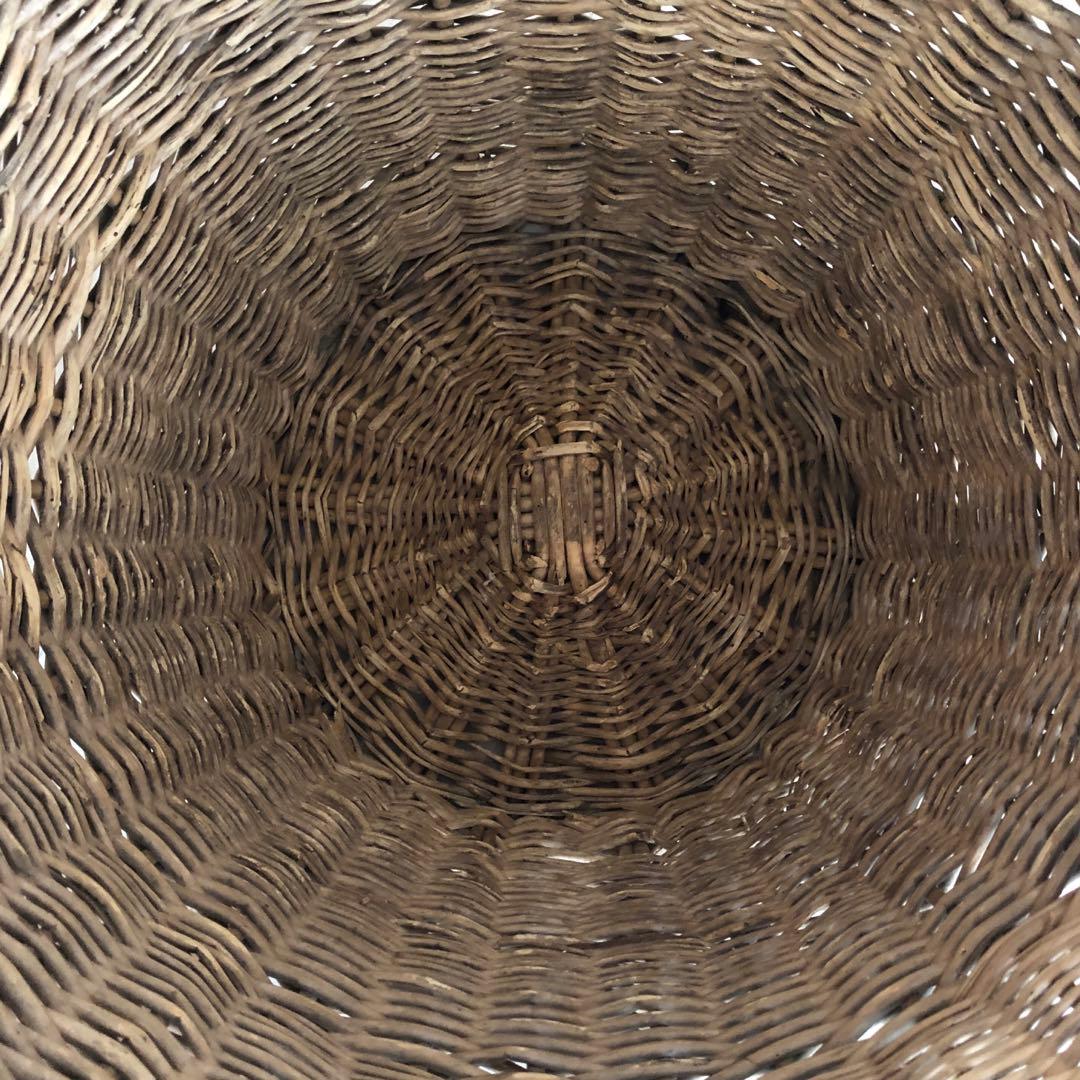 【大幅値下げ・再開】大きなフレンチアンティークパニエ（かご/バスケット）