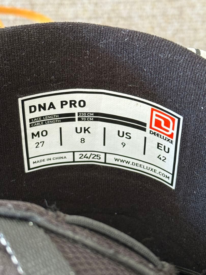 スノーボード DEELUXE DNA PRO 27cm