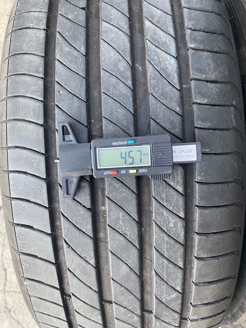 トイ①225/50R18 ミシュランPRIMACY4 4本セット