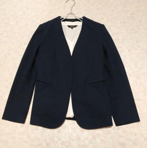 セオリー ノーカラージャケットパンツスーツ テーパード セットアップ ネイビー