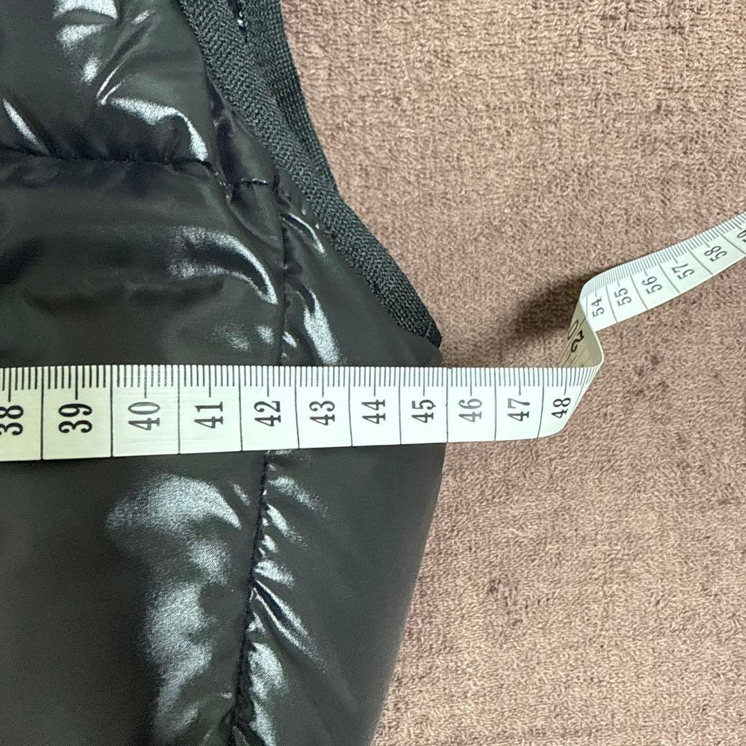 MONCLER ブラックファー付きダウンベスト　サイズ　2