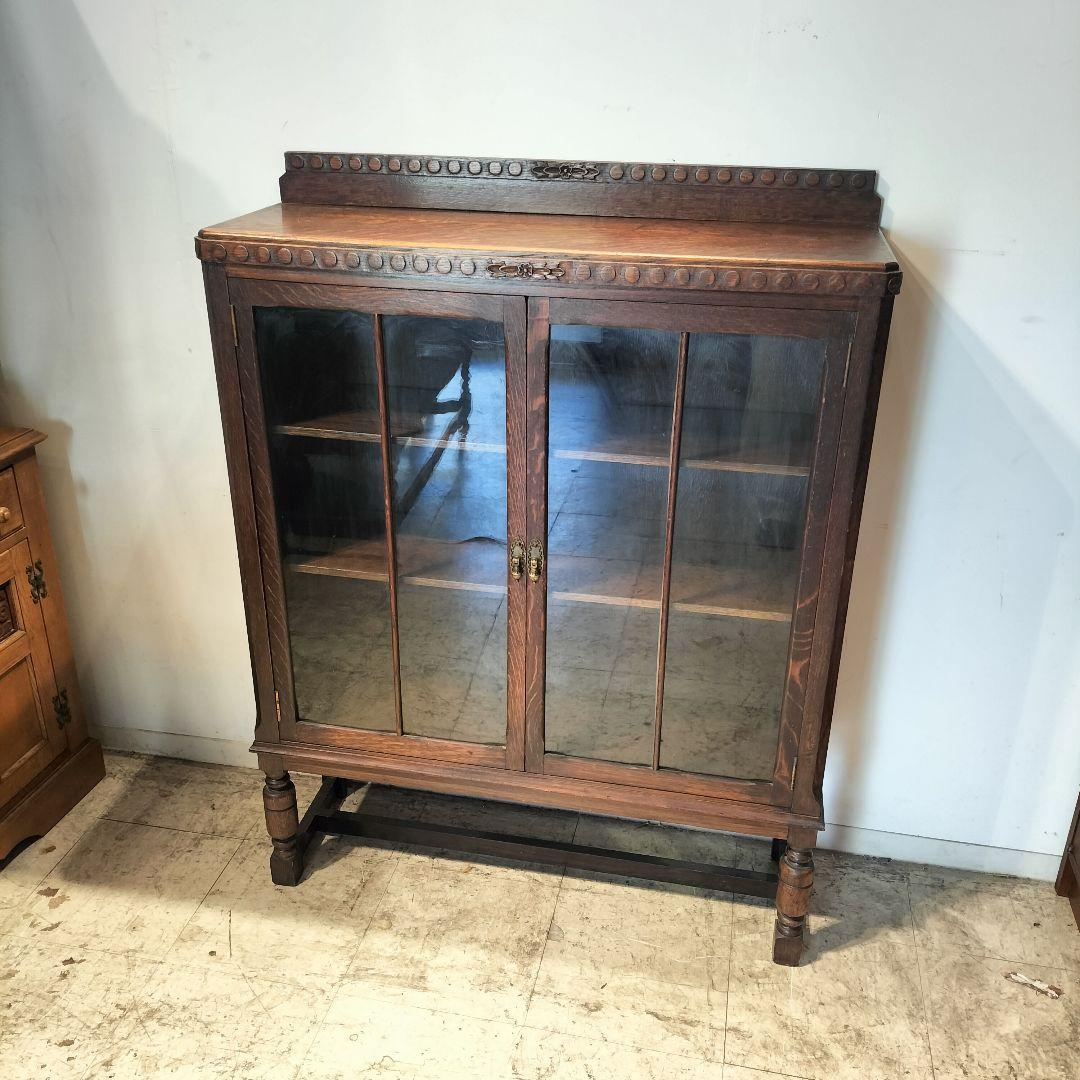 ドバライ送料込M♦希少　英国　アンティーク　ガラスキャビネット