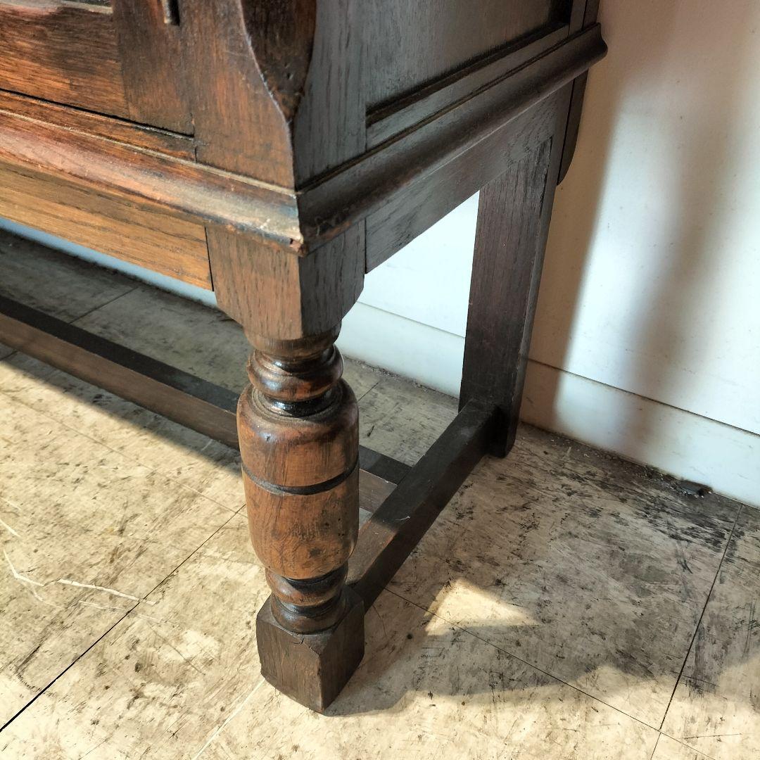 ドバライ送料込M♦希少　英国　アンティーク　ガラスキャビネット