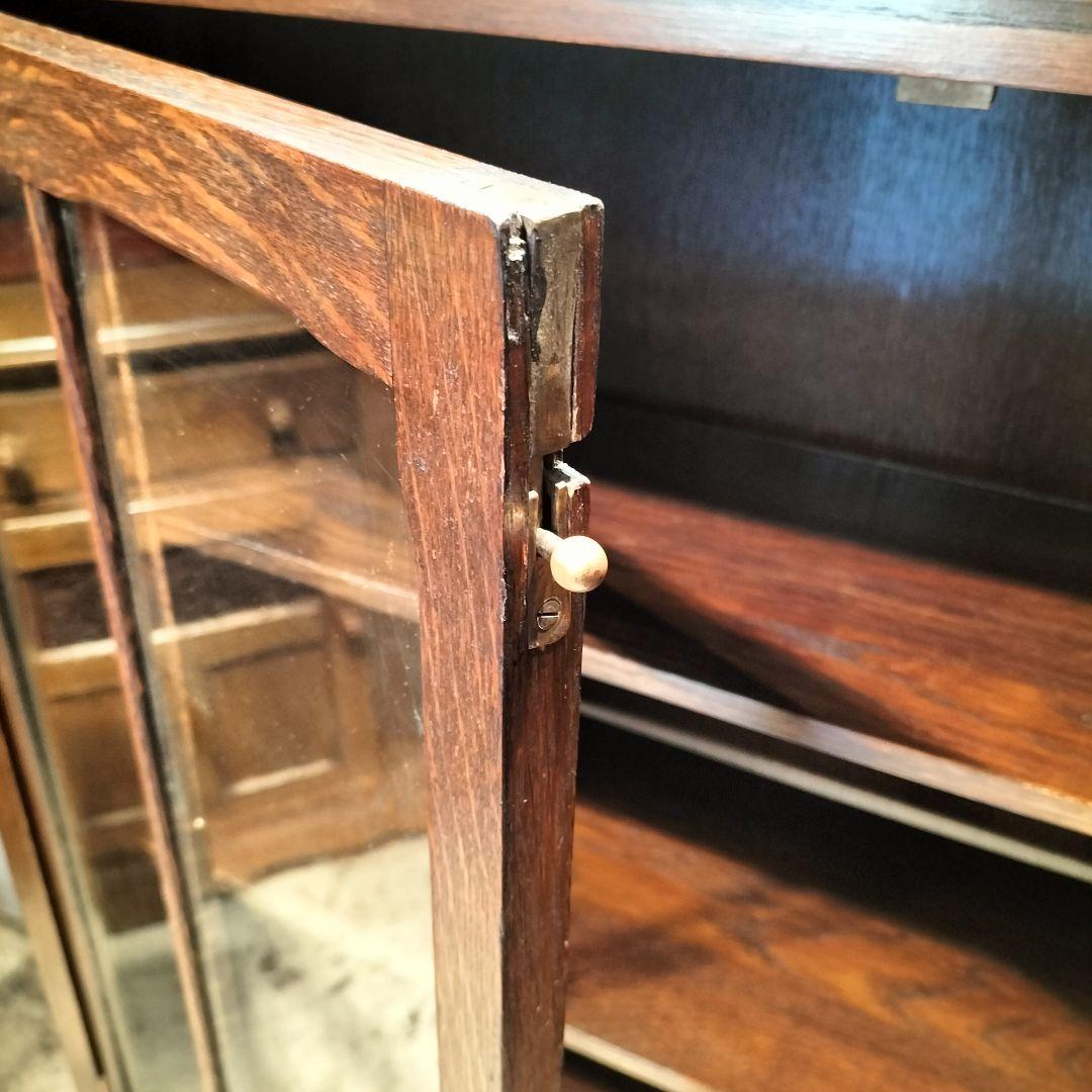 ドバライ送料込M♦希少　英国　アンティーク　ガラスキャビネット