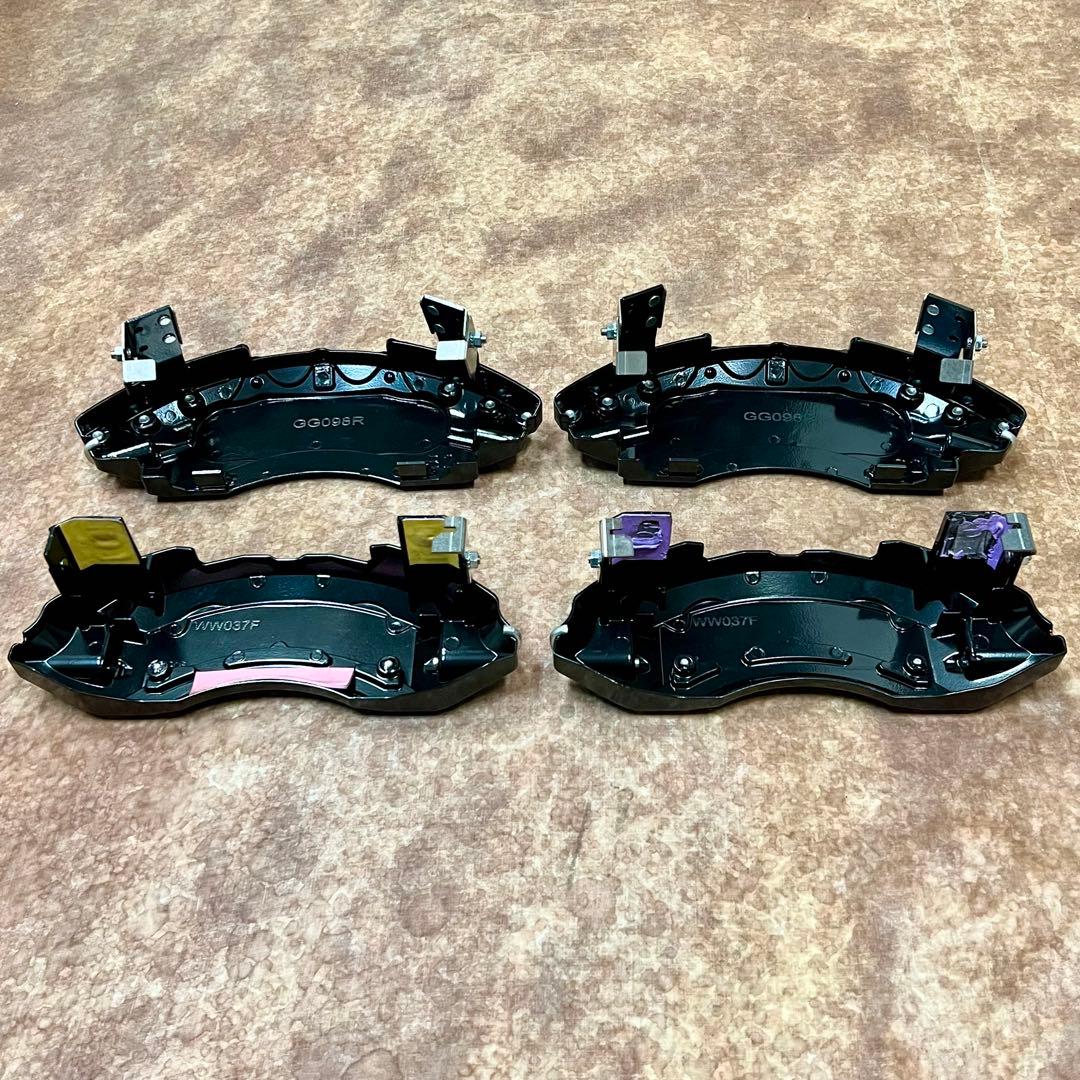 レクサスLBX AWD ブレーキキャリパーカバー