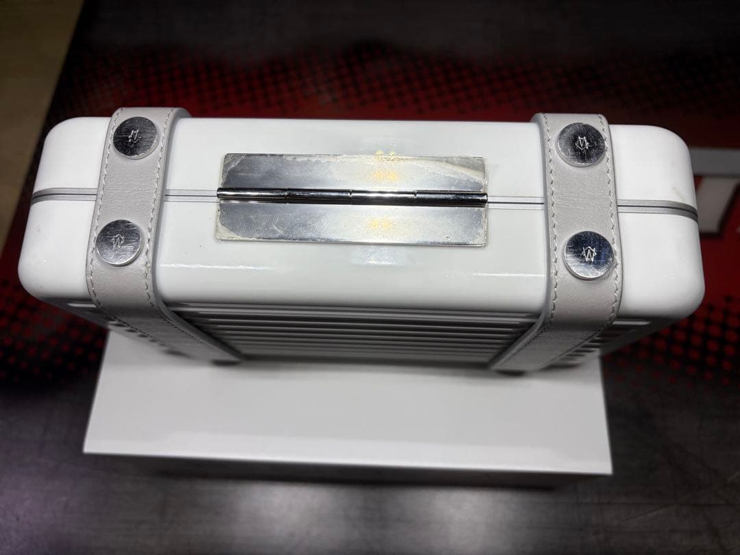 RIMOWA リモワ　パーソナル　クロスボディバッグ【箱・保存袋】