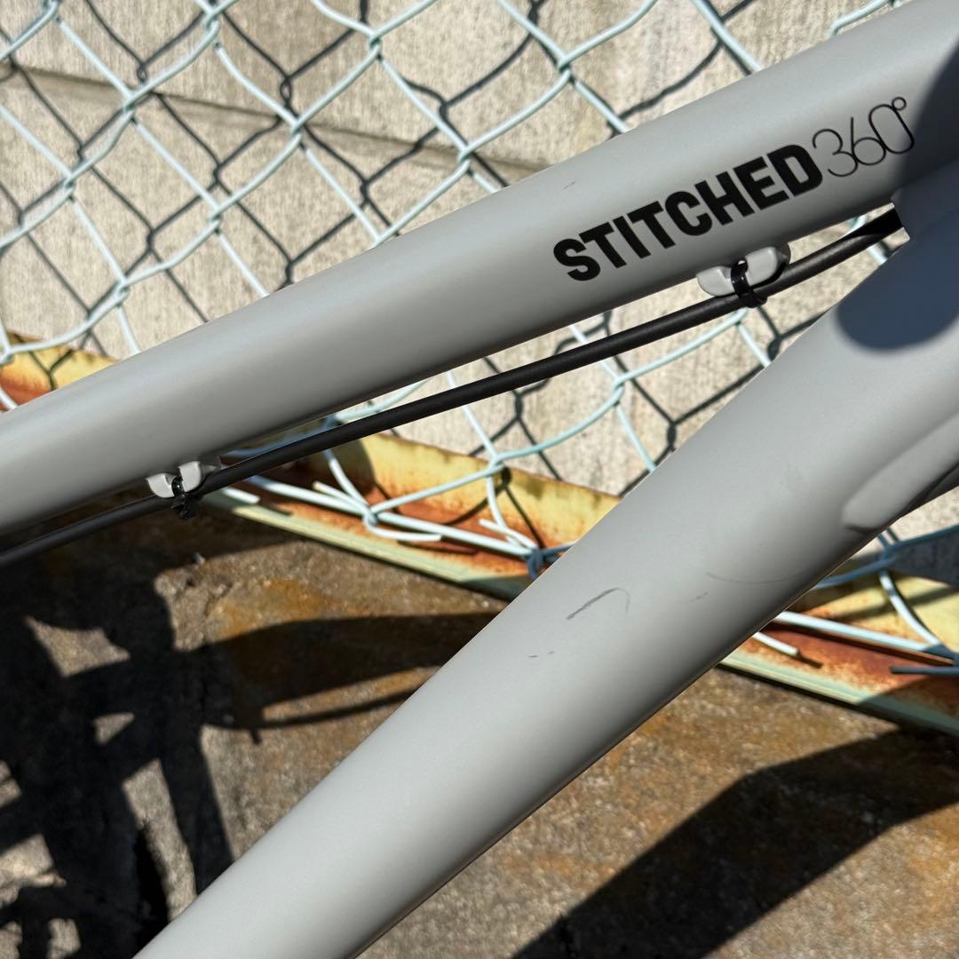 CANYON Stitched360Pro ダートジャンプ ChrisKing