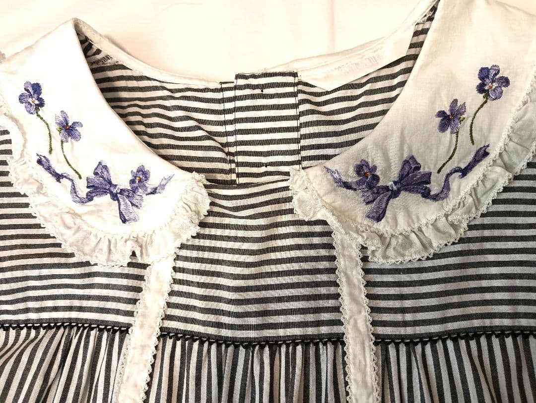 ピンクハウス　半袖ストライプワンピース