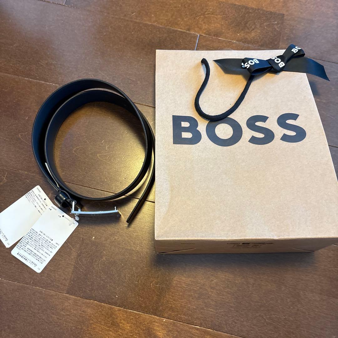 ⭐︎キスキス⭐︎　BOSS ブラックレザーベルト HBN10
