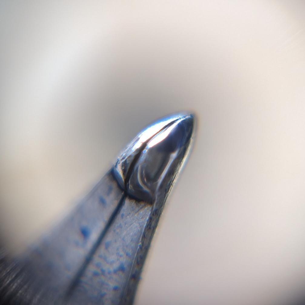 【カスタム万年筆】ペリカン クラシックM205 B(太字)→長刀風 研磨済