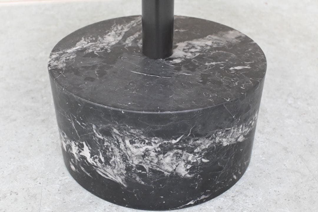 【極美品】Cassina カッシーナ ダイニングテーブル NOVE ノーヴェ