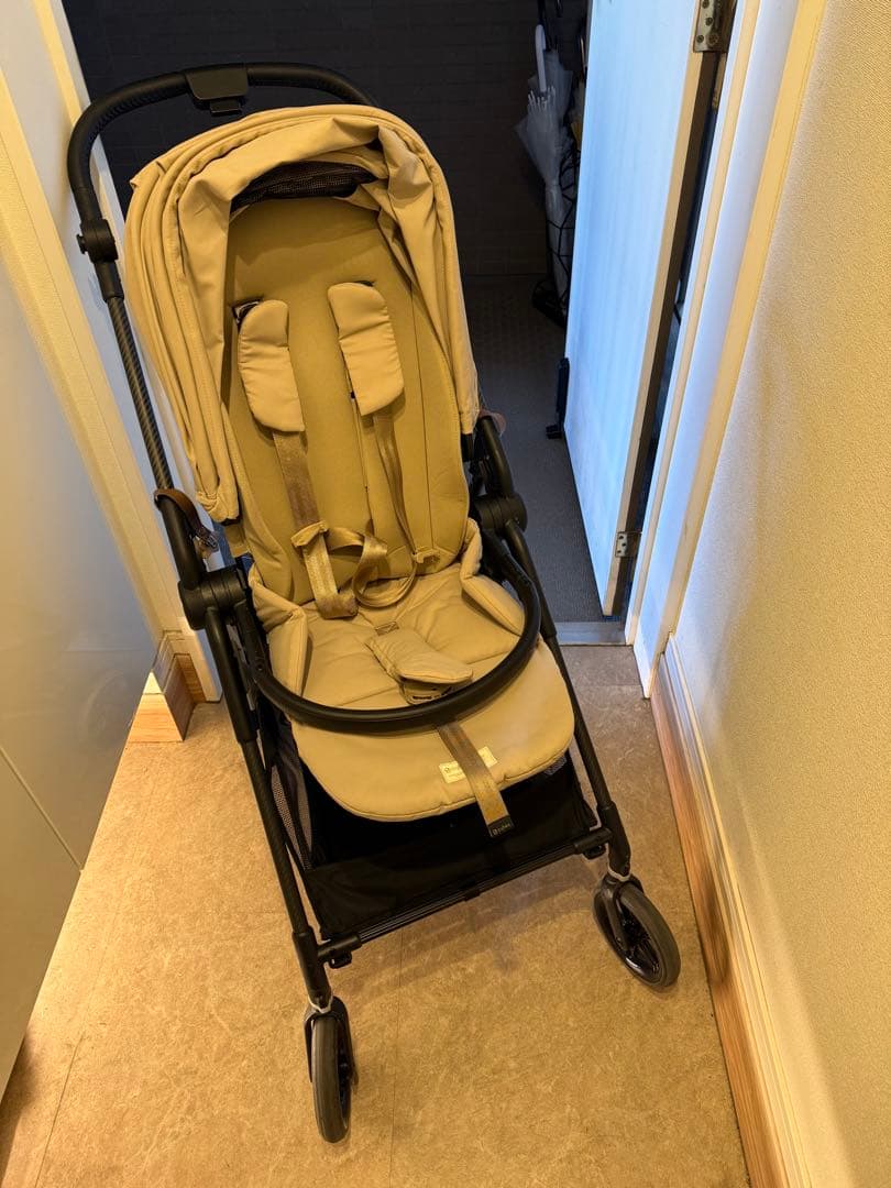 cybex メリオカーボンベビーカー 折りたたみ式
