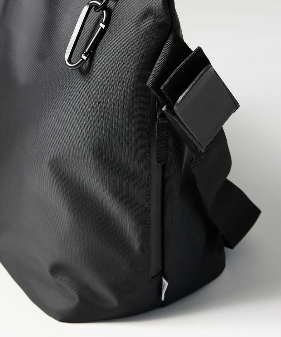 完売 meltum NYLON MESSENGER BAG新品未使用 BLACK